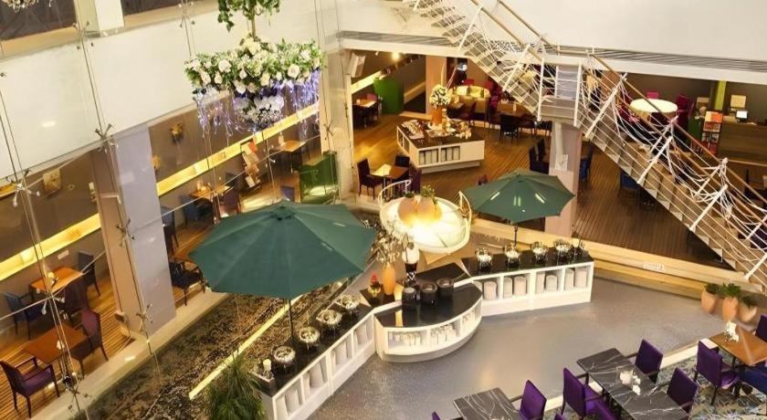 Catic Hotel--Adjacent Buliding Zhuhai Dış mekan fotoğraf