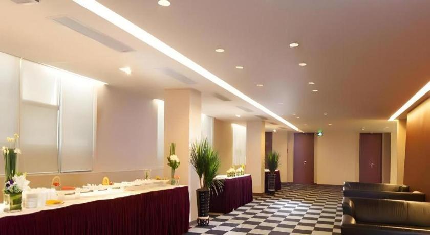 Catic Hotel--Adjacent Buliding Zhuhai Dış mekan fotoğraf